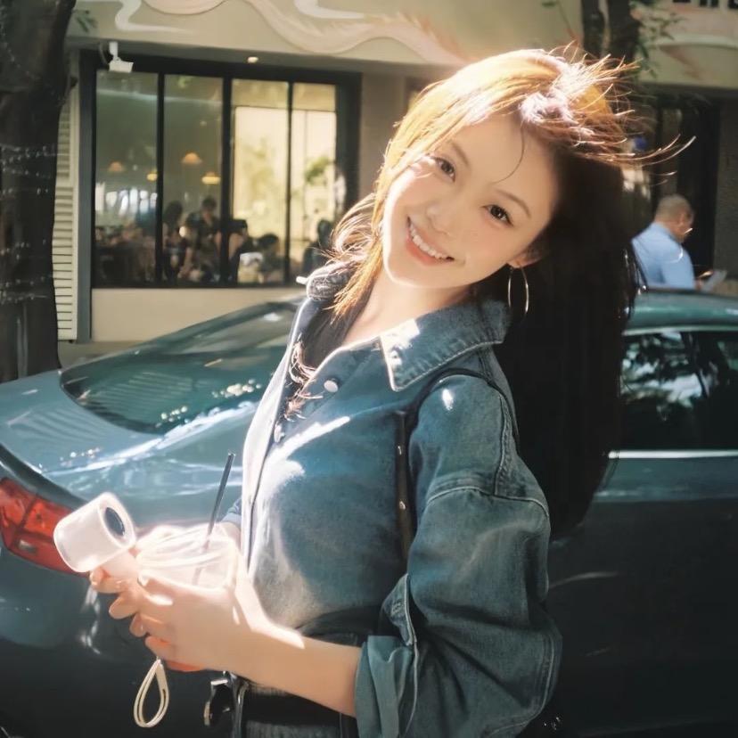 偷吃今晚月亮🌙