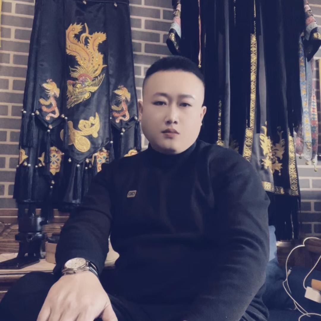 日照孔先生（带队赶海）