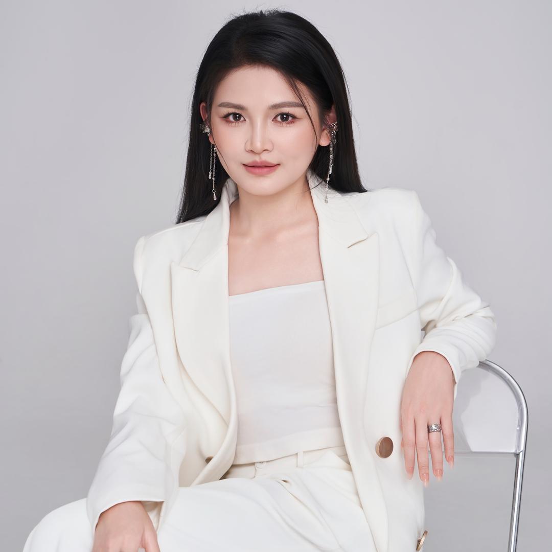 英老师聊护肤｜橱窗营业中