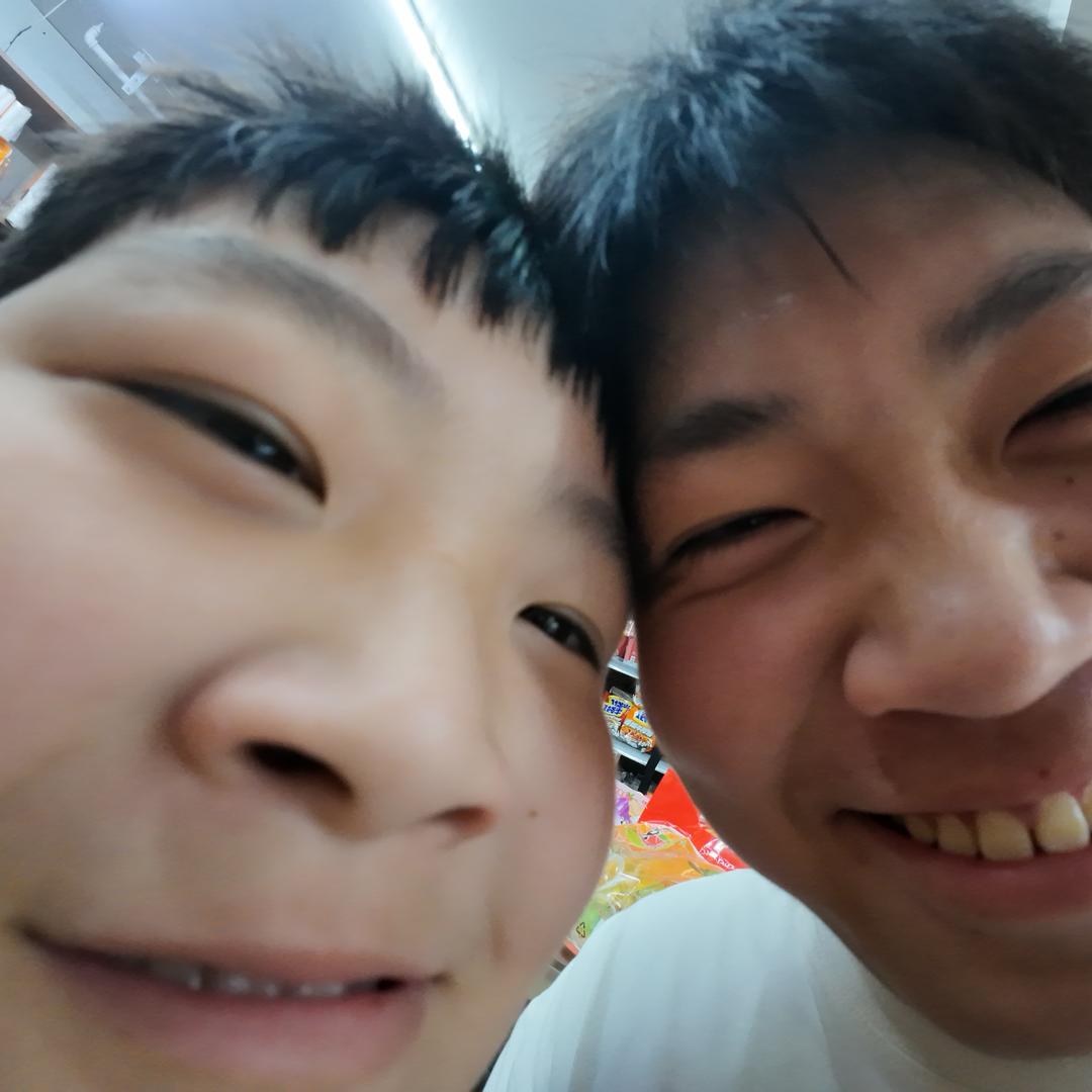 丑丑鸭