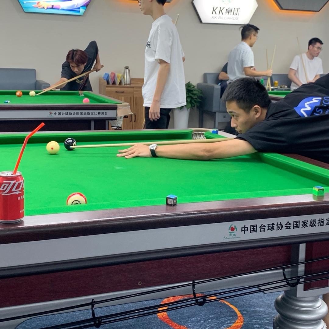 上虞立钧台球器材（回收球杆）