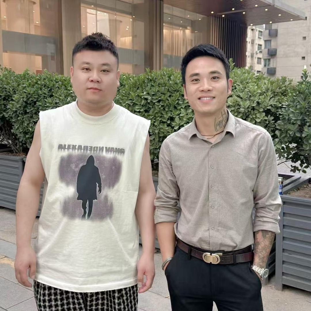 涛哥（龙哥说洗护点橱窗）