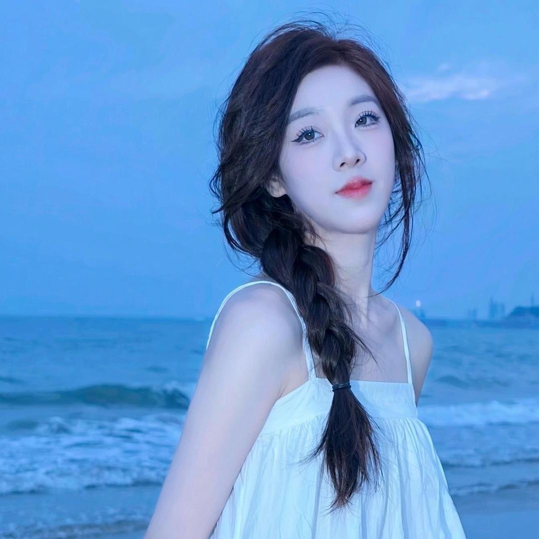 丽丽@