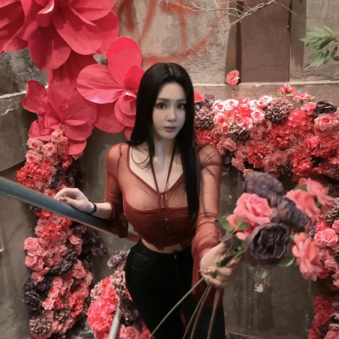 发财小妮🥀
