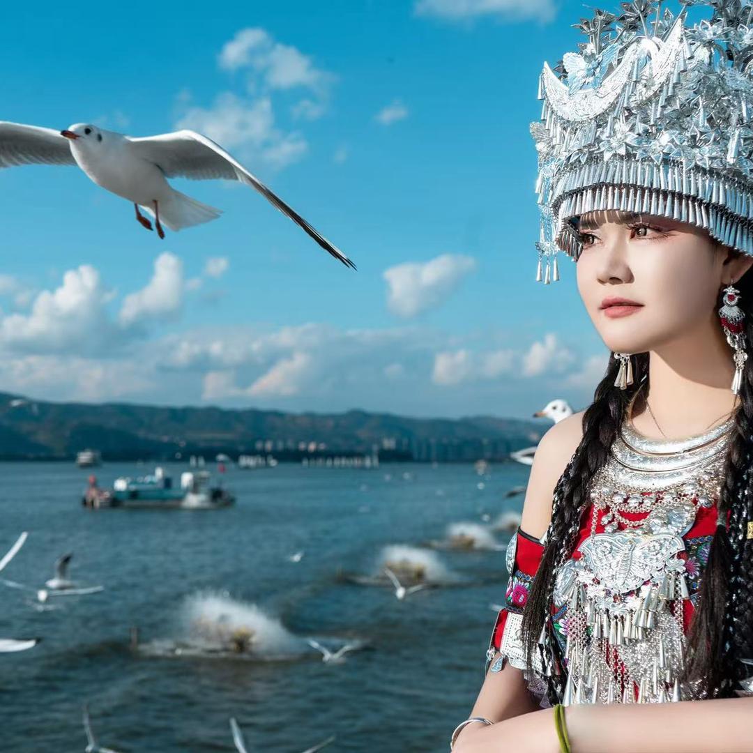追笙小靖