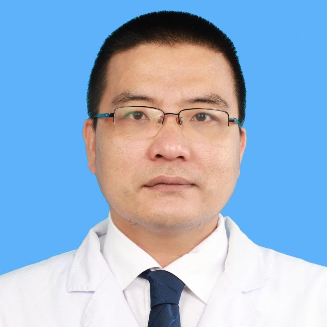 Dr. 云永兴医生