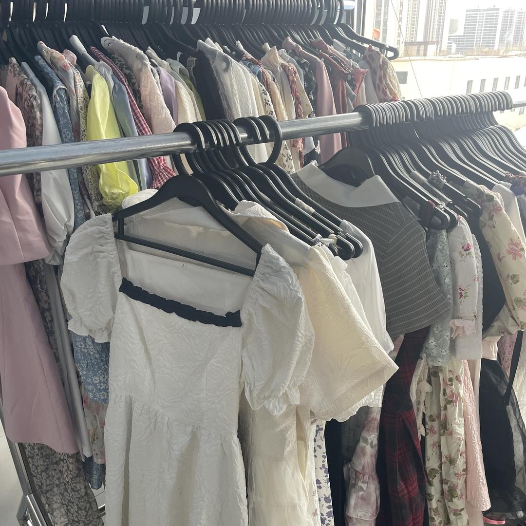 娇娇服装批发小店