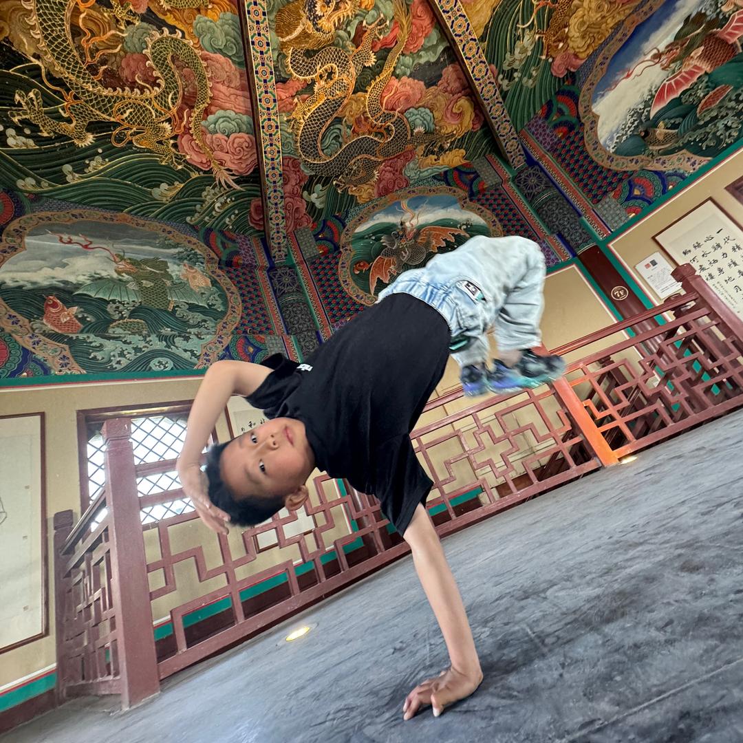 嗨！小帅老师