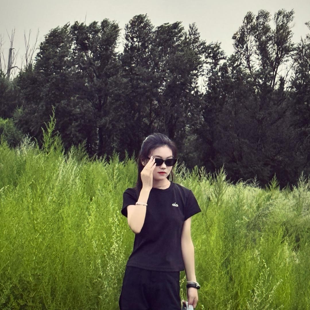 Passerby 🧚‍♀️