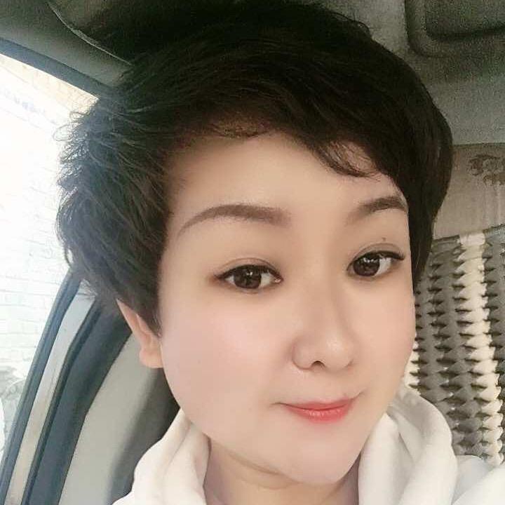 唐县名艺美甲工作室