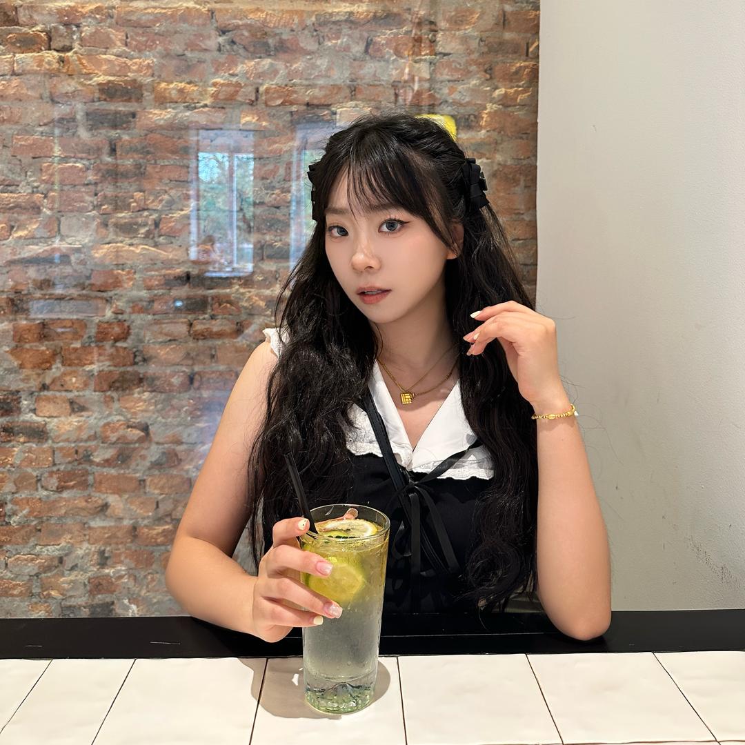 ZHANG素素💕