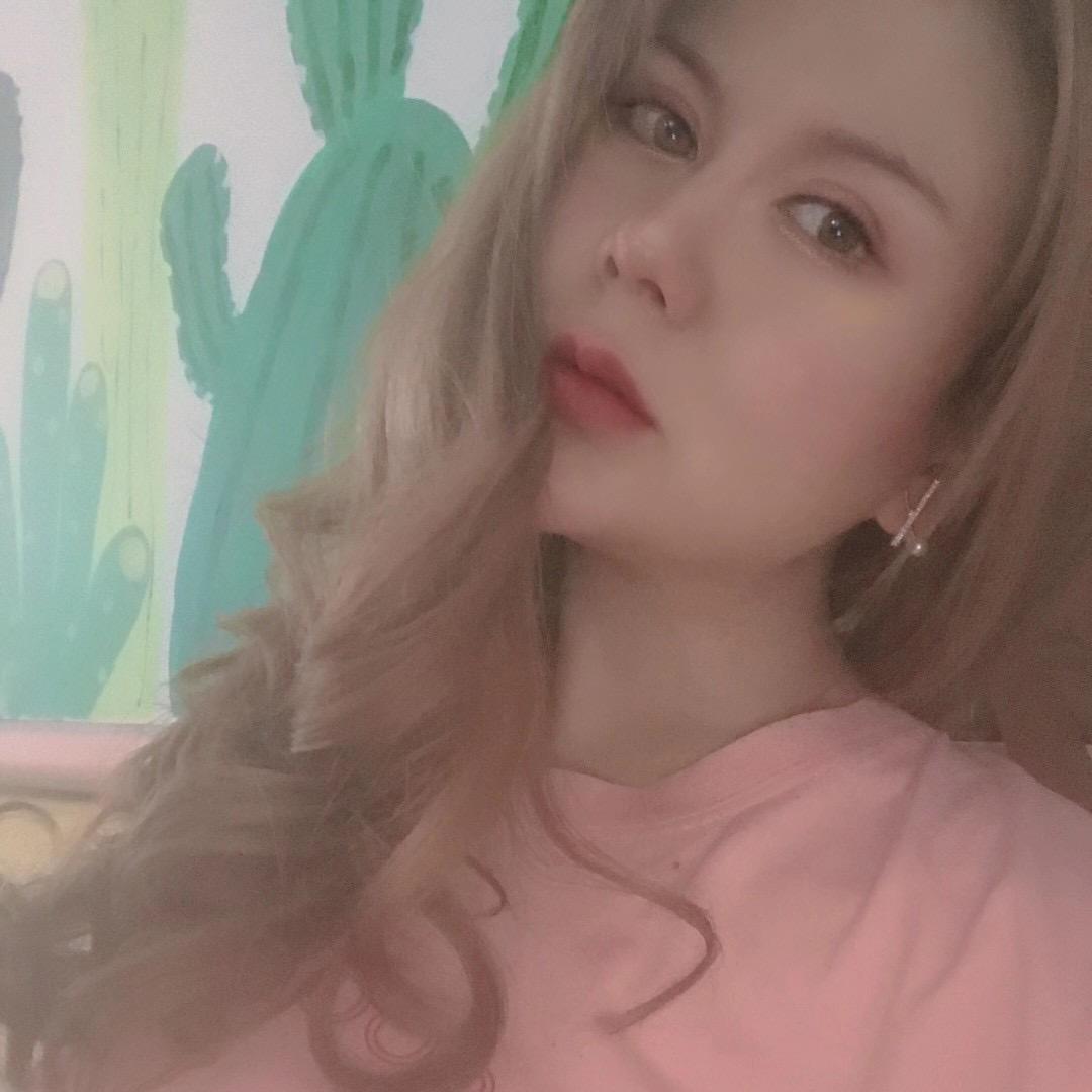 时伊