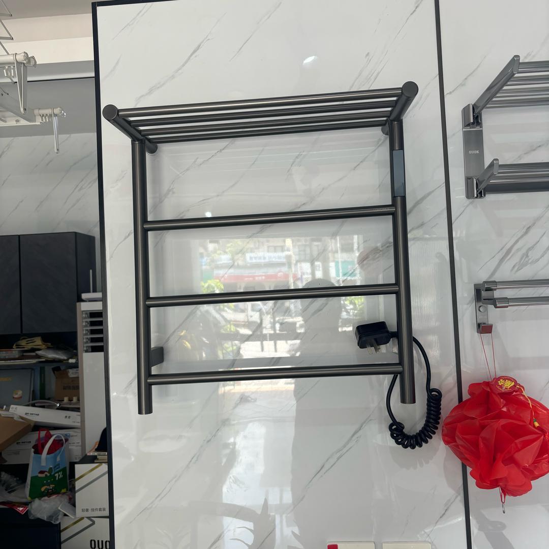 广东开平水口电热毛巾架工厂（郭先生）