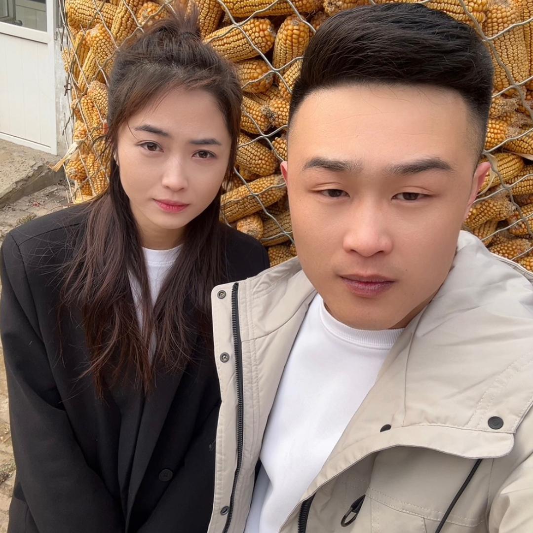 大鹏和小云