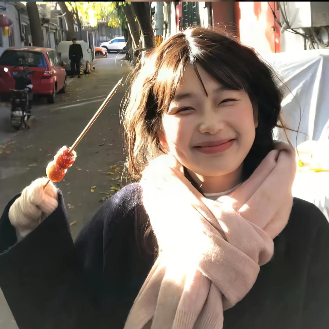 小薛呢！