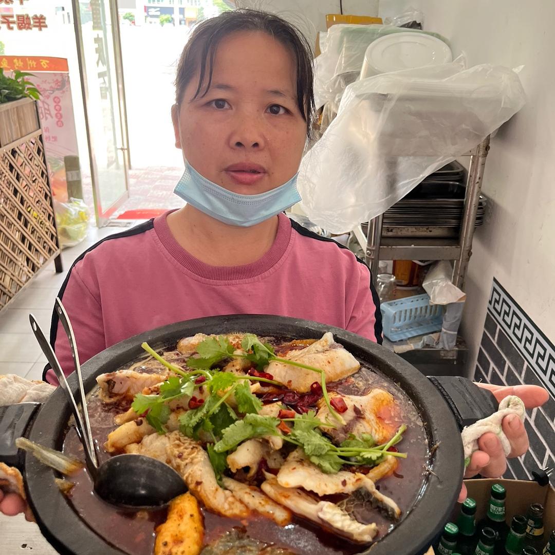 冯姐上犹万州烤鱼重庆石锅鱼