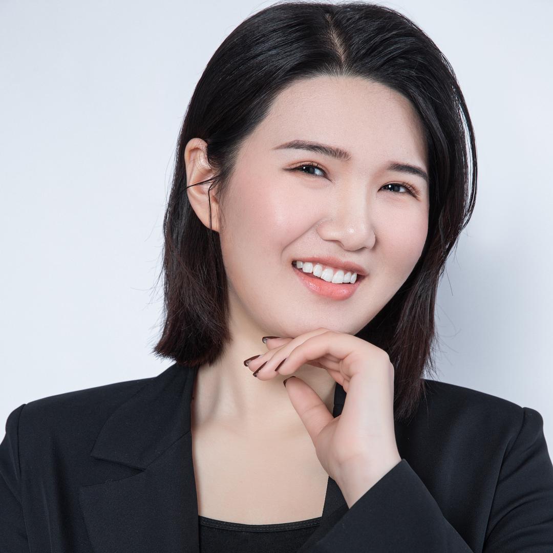 赵妙砥砺前行