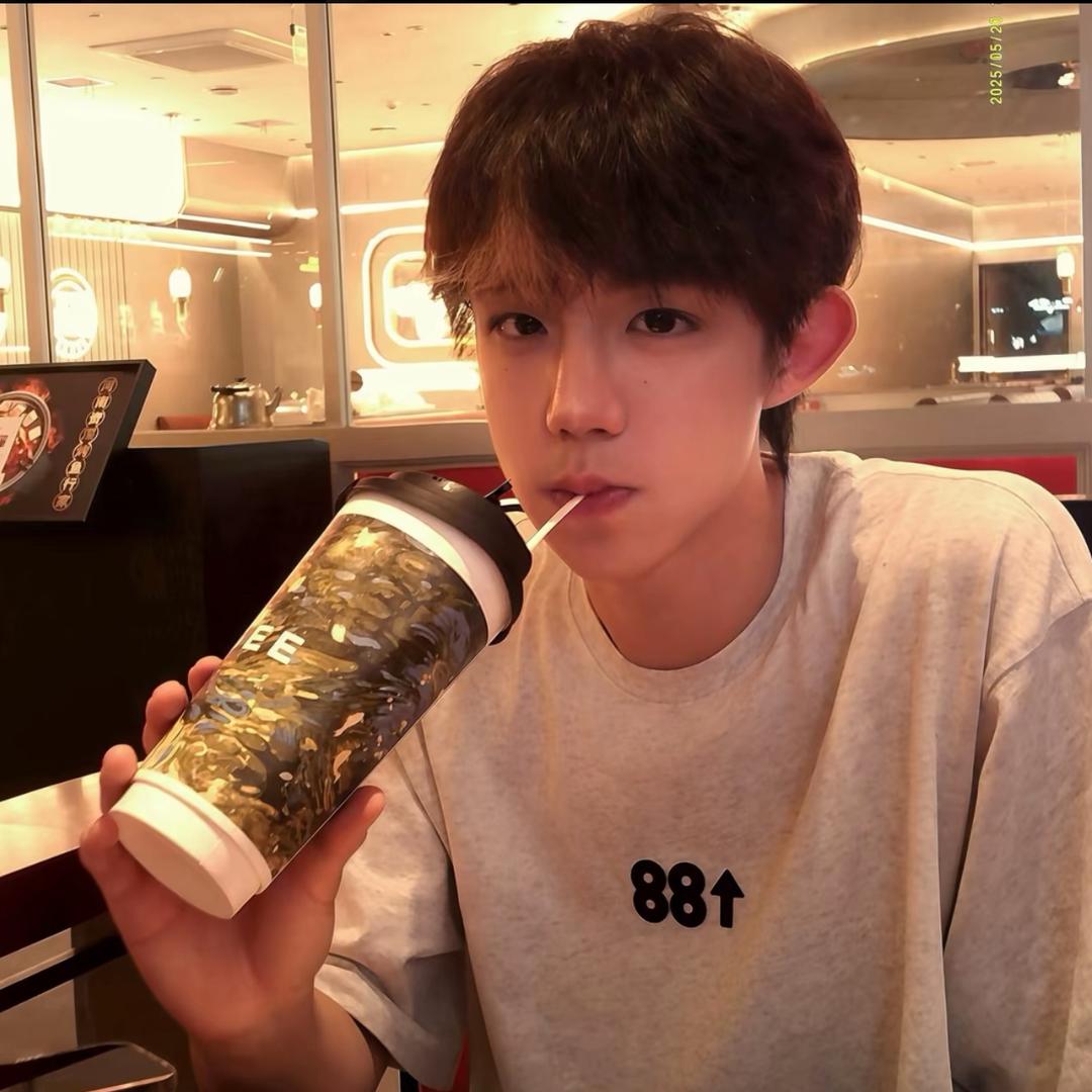 小蒋✨在桂林
