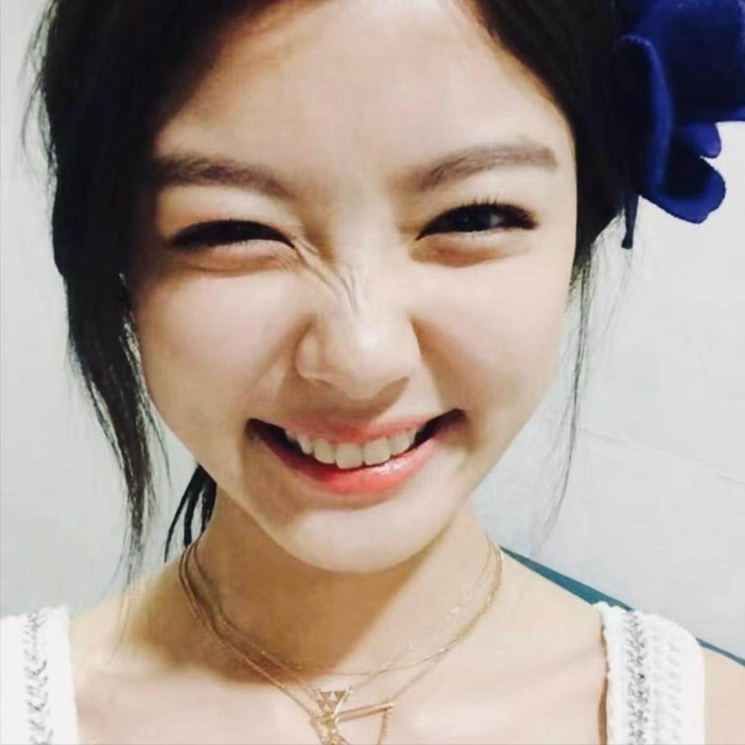 老公站街我数钱