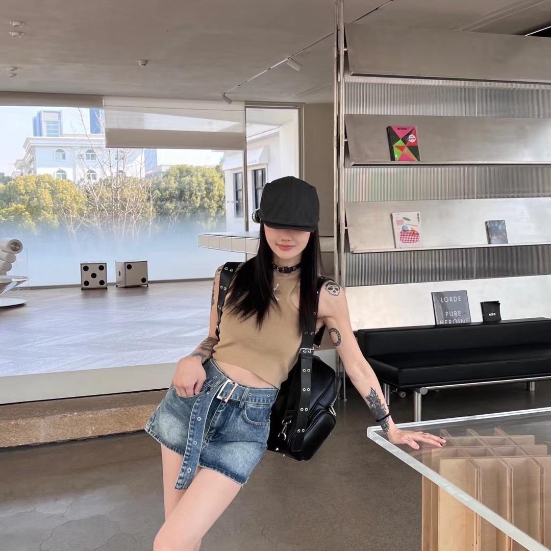 艾玛丽服饰（小文家）