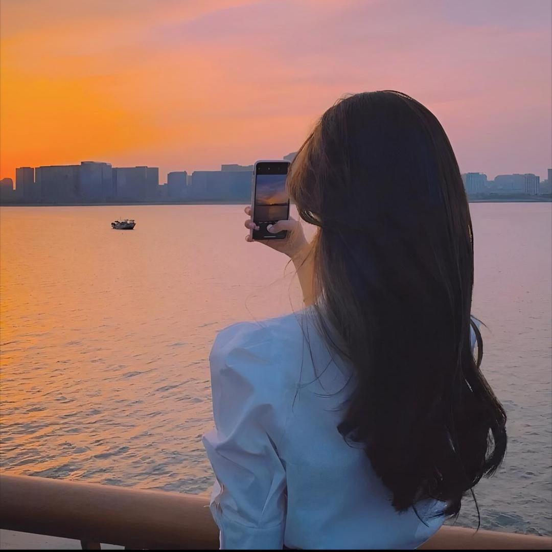 一半月亮