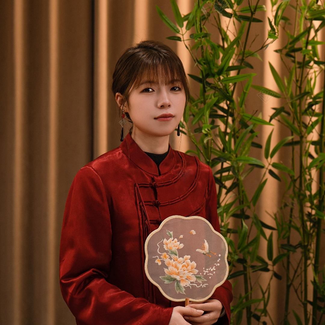 金玉莨缘丝绸