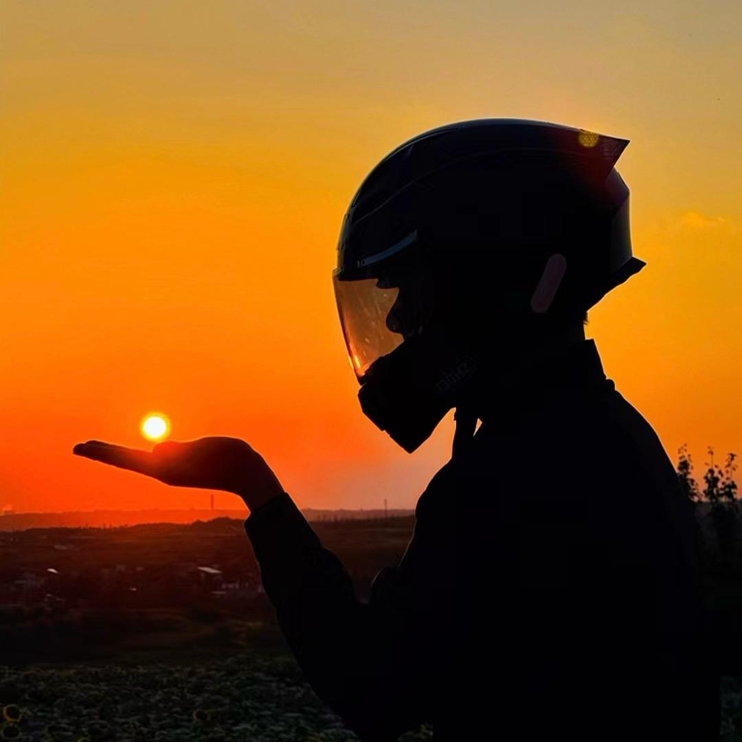 史教练🏍️（机车约拍私信）