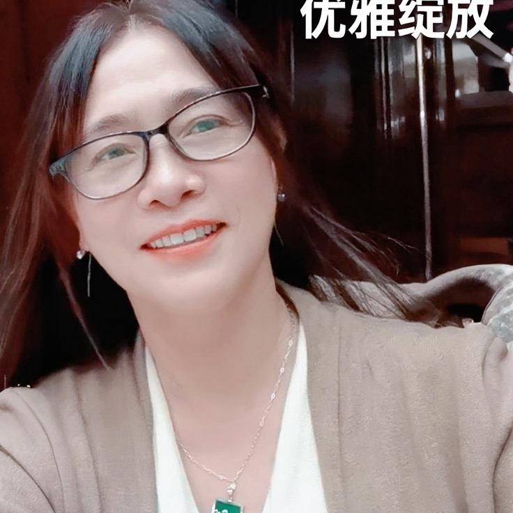 晋晋姐，每天下午2：20分准时开播