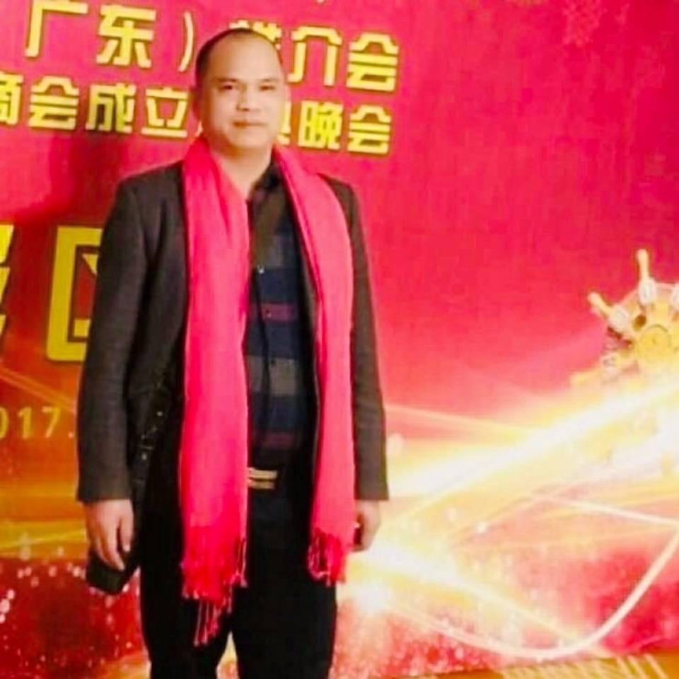 龙腾四海