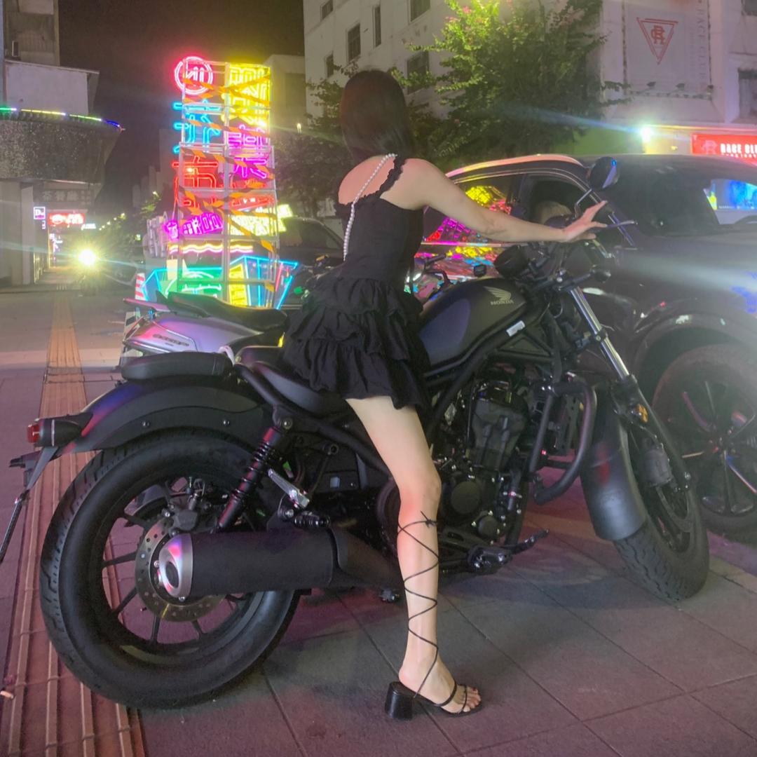 王嘉尔大老婆✨👑NiKi 吕💋🍓