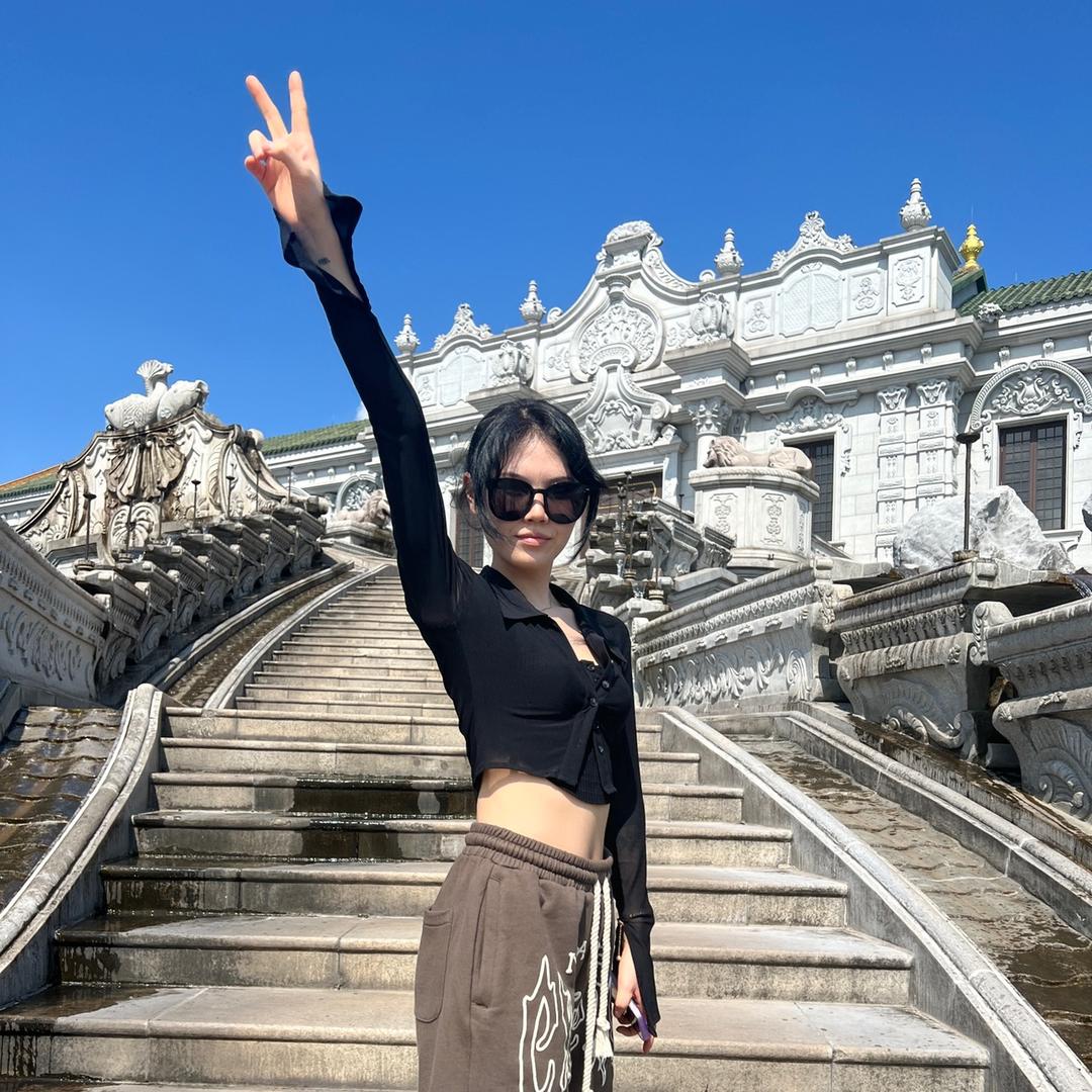 小跟班