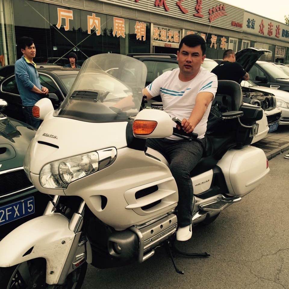 巴义二手车