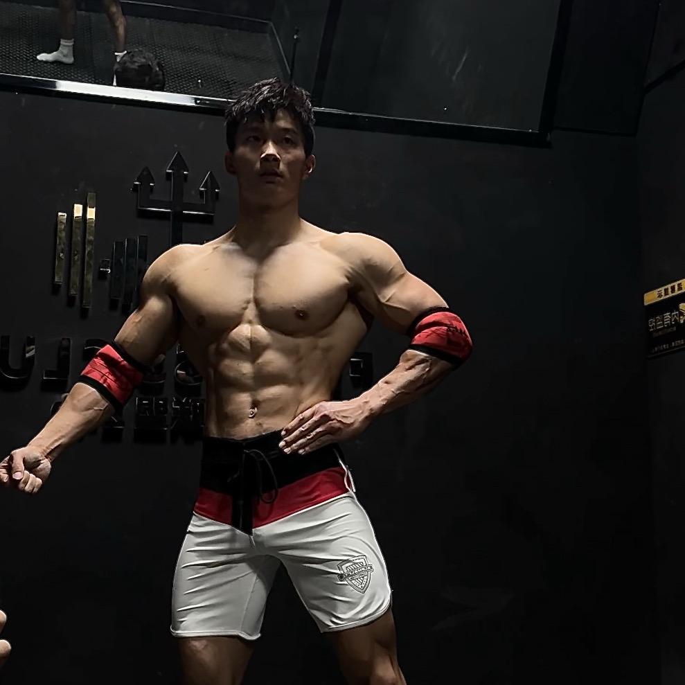丁丁同学