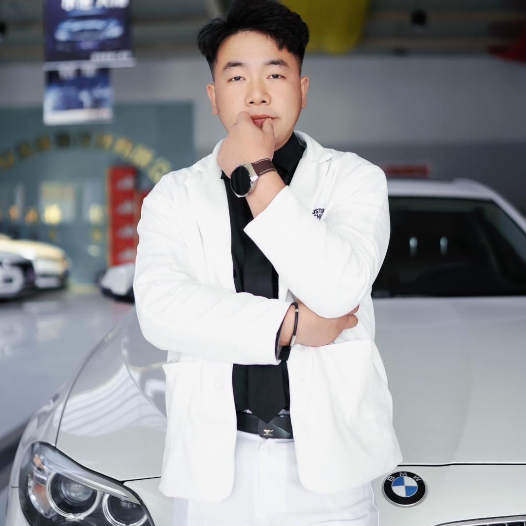 小朱汉中鸿安泽信二手车