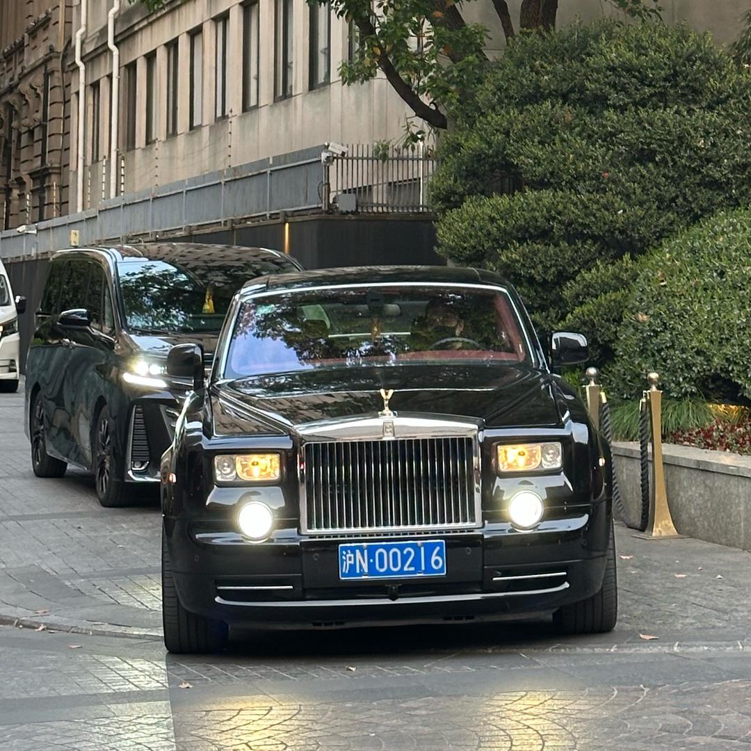 兔牙情报局🐰