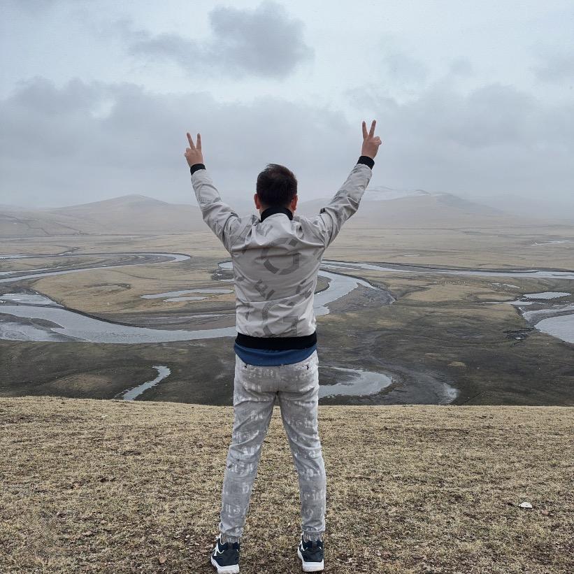 呼伦贝尔的逐梦旅人