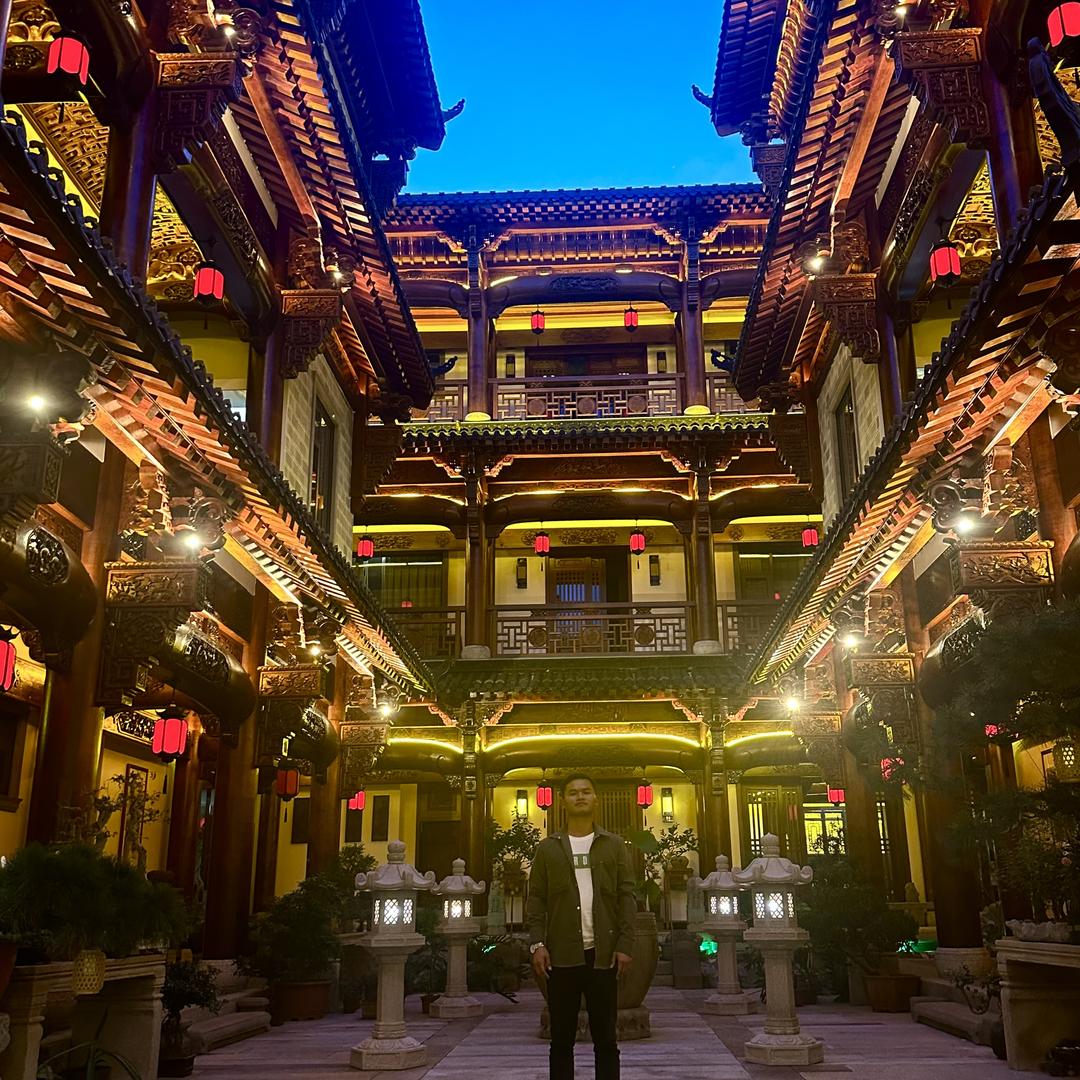 弘瑾中式构造
