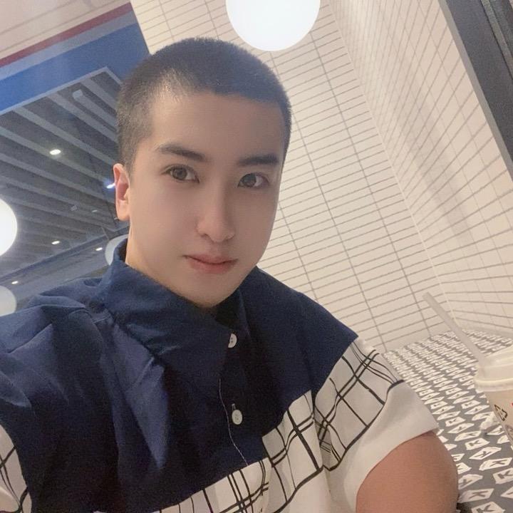 ℳr. 鹏（星鹭文化摄影传媒）