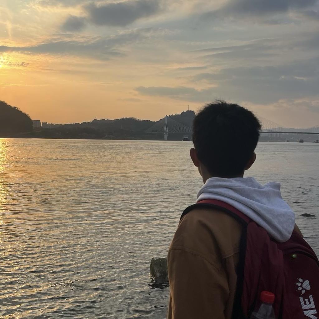 正经的北方（三旅学长）