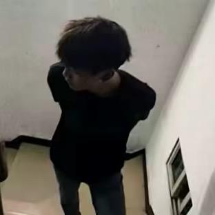 媳妇听话跟人跑了