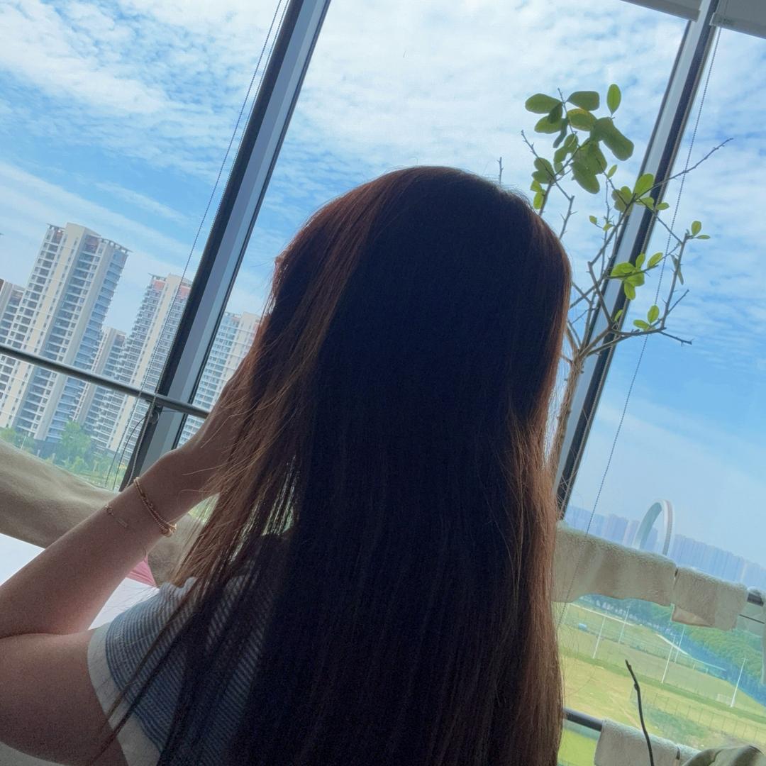 Xuᴗu_ᥫᩣ并 瓦GAI