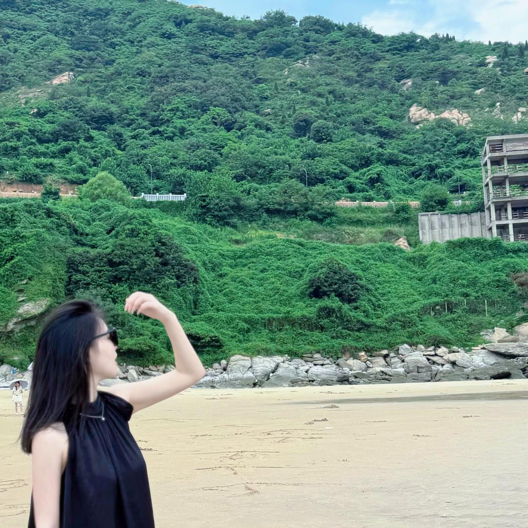 XU闻悦服装