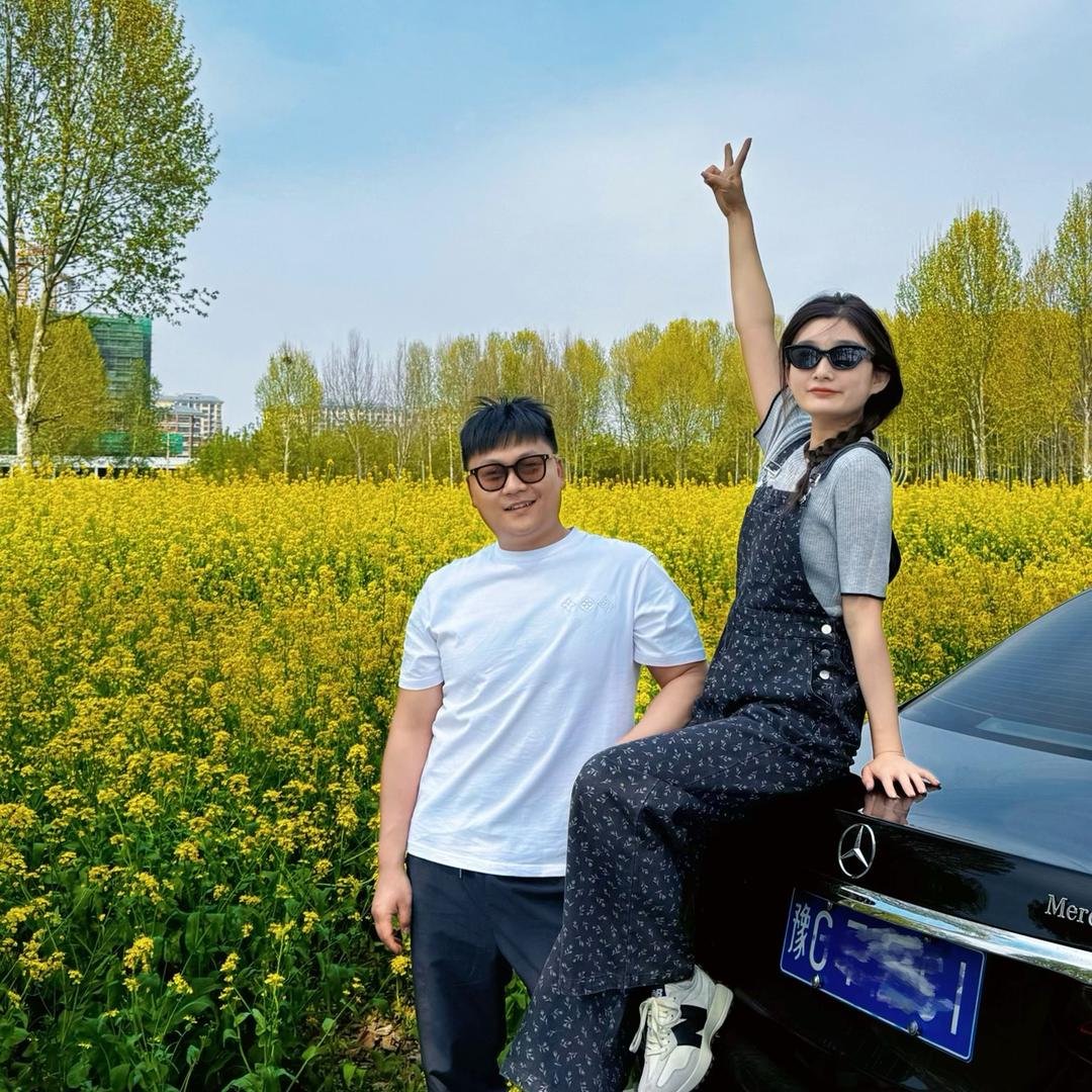 依依🌻
