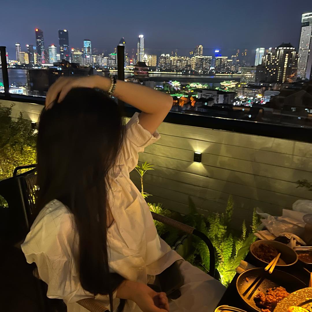 小九🥂（贤灿）