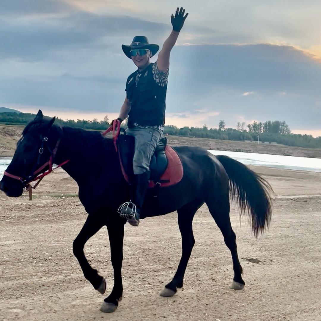 马上酒到，代老二