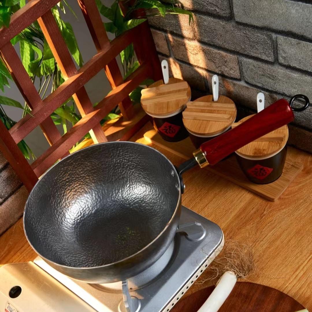 泰禹章丘锅具工厂店