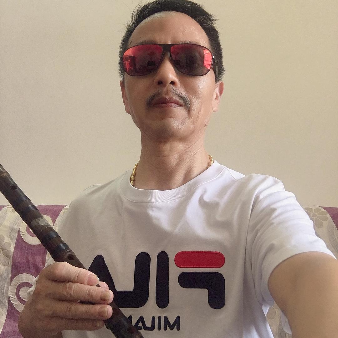 爱乐乐．．．．．．… ＂