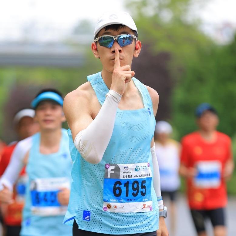 智宇爱跑步⁴²·¹⁹⁵