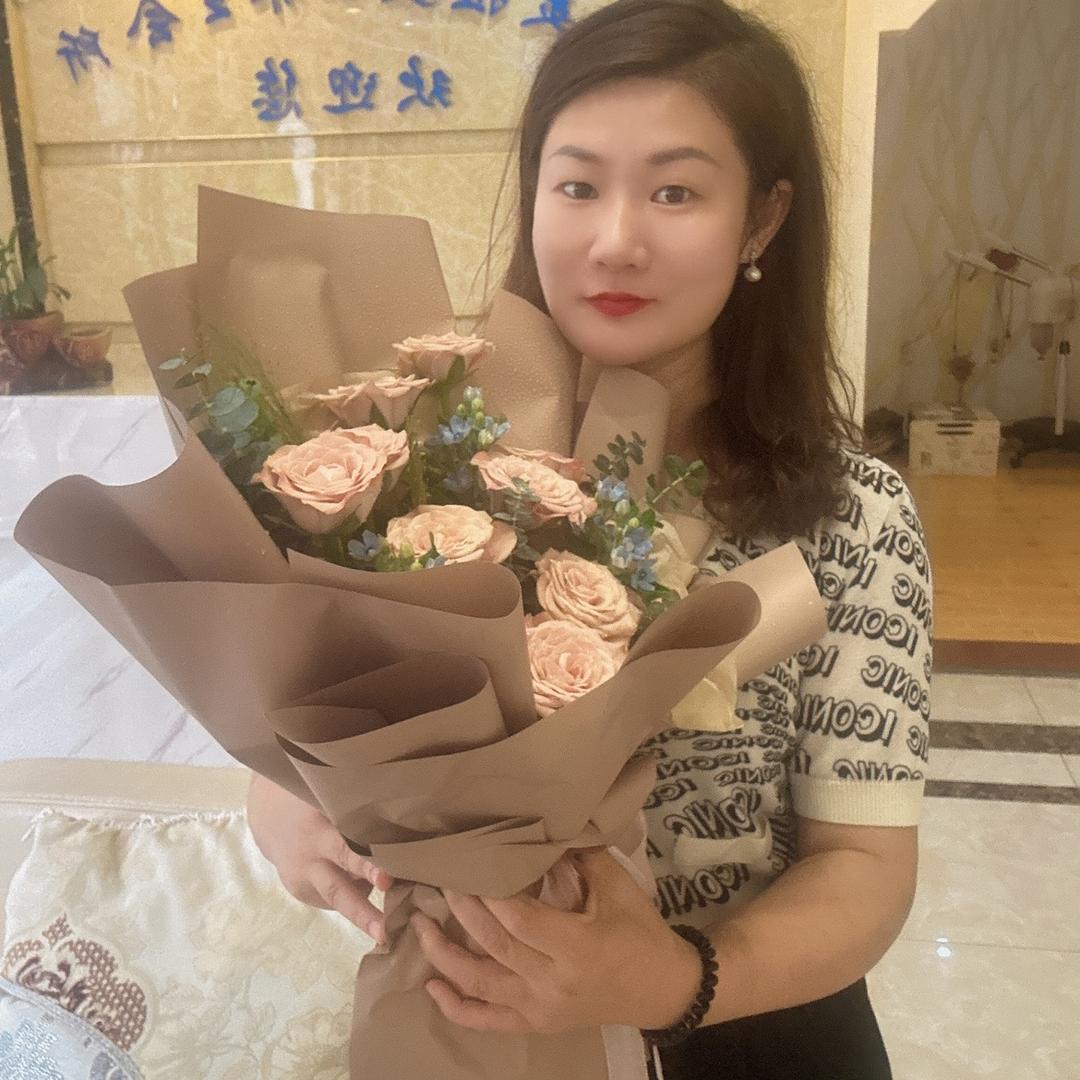 名门卡美拉美容(站前路店)