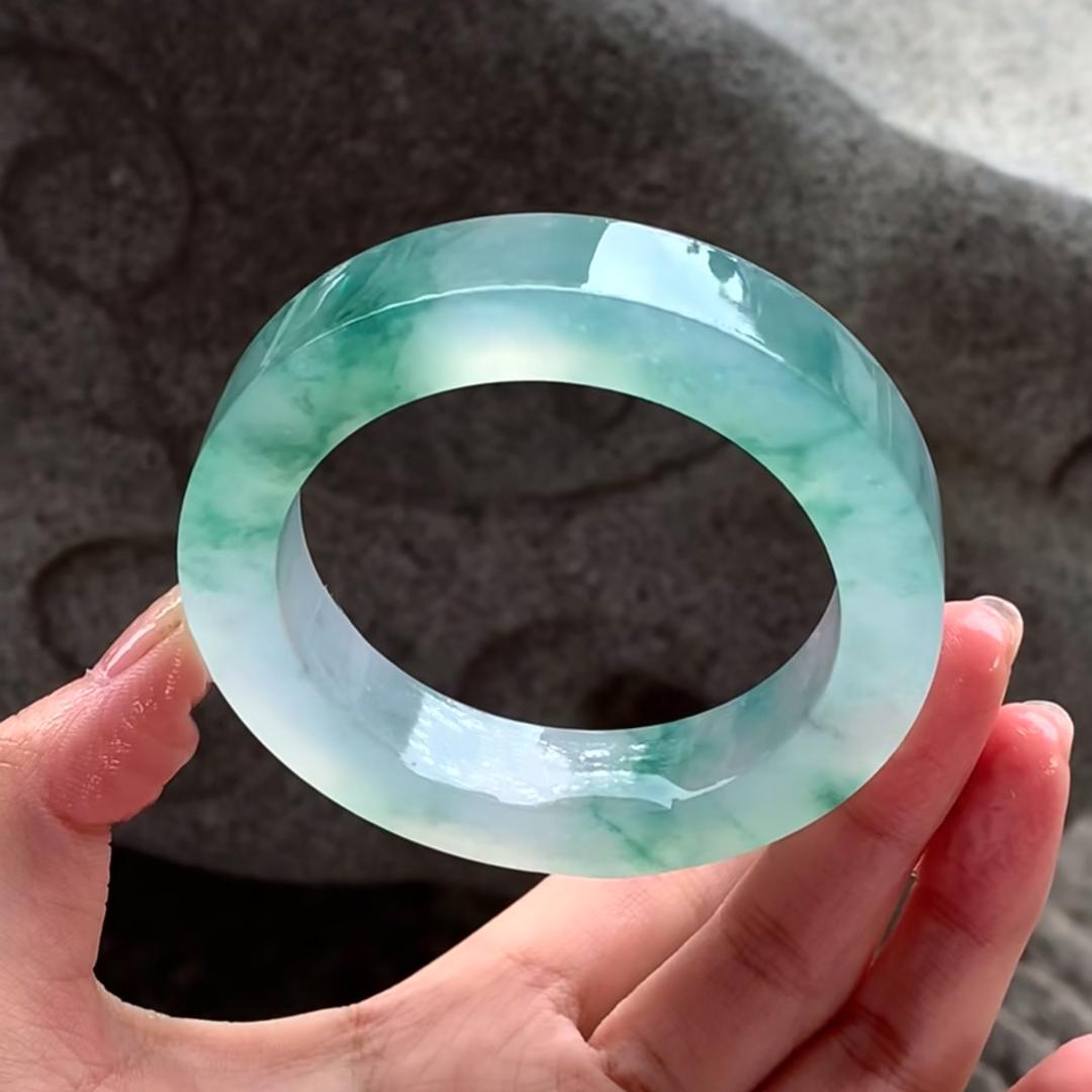 恩昕悦翡翠定制